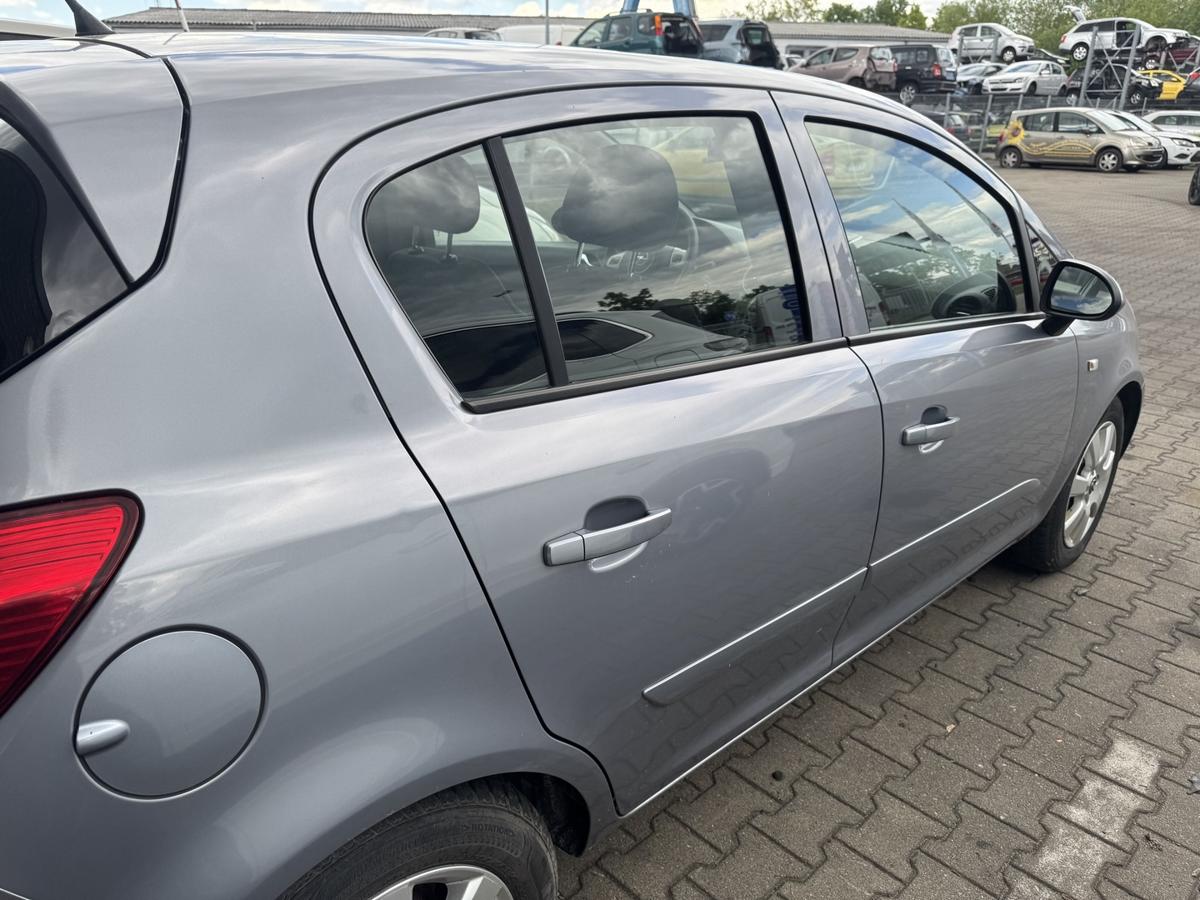Opel Corsa D original T&uuml;r hinten rechts Z163 Lichtsilber Rohbau Bj.2007